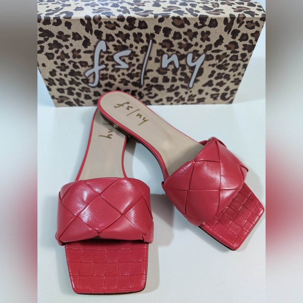 FRENCH SOLE - Jolene Sandal, Bubblegum Napa, Size 9